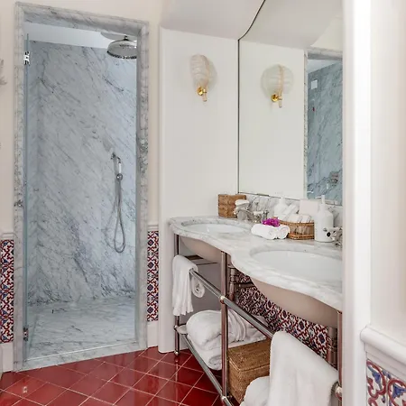 Helios Hotel 5*