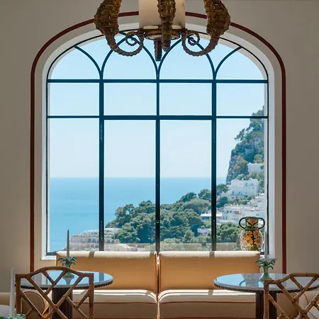 Helios - Small Luxury Of The World Hotel